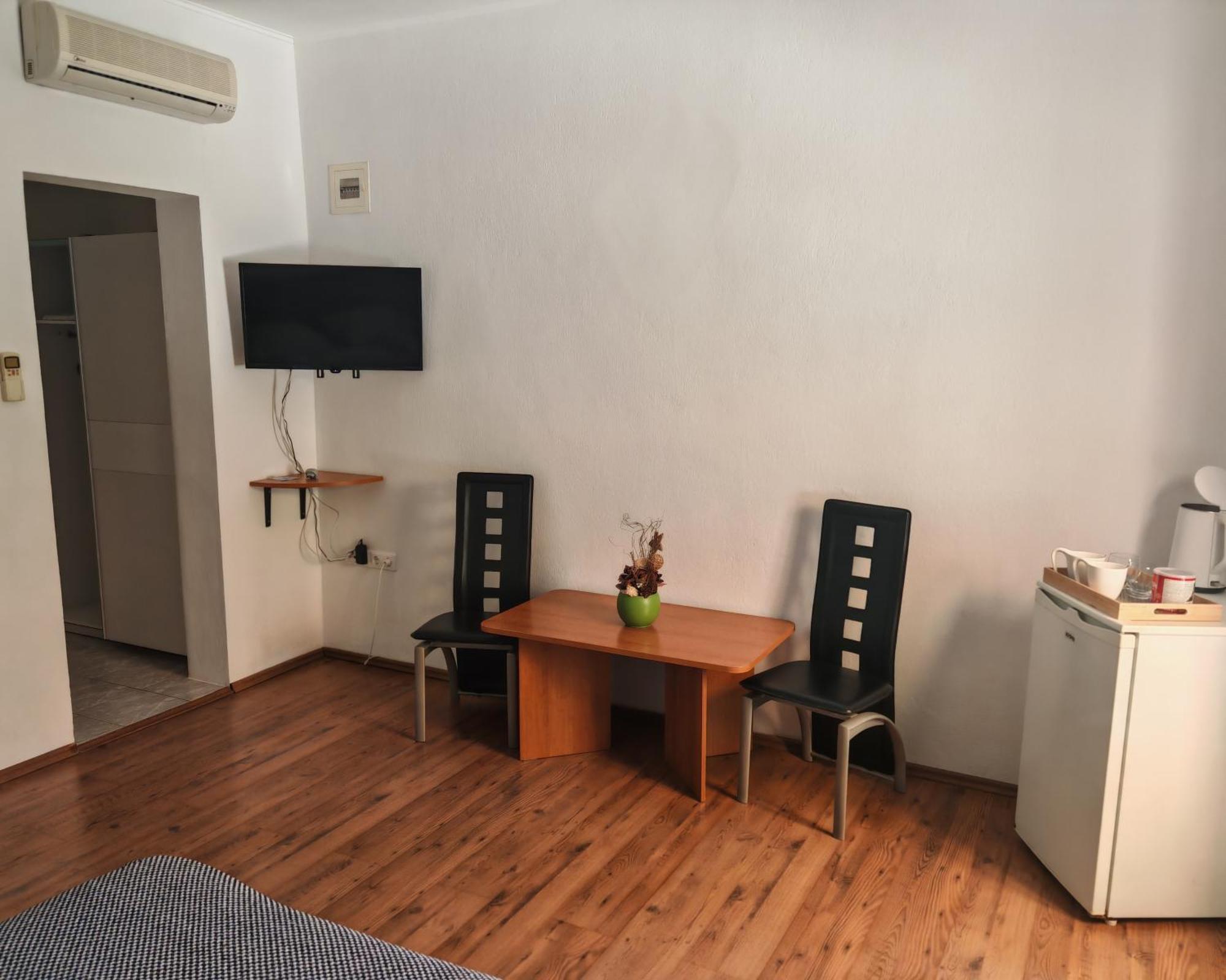 Rooms Carija Трогир Екстериор снимка